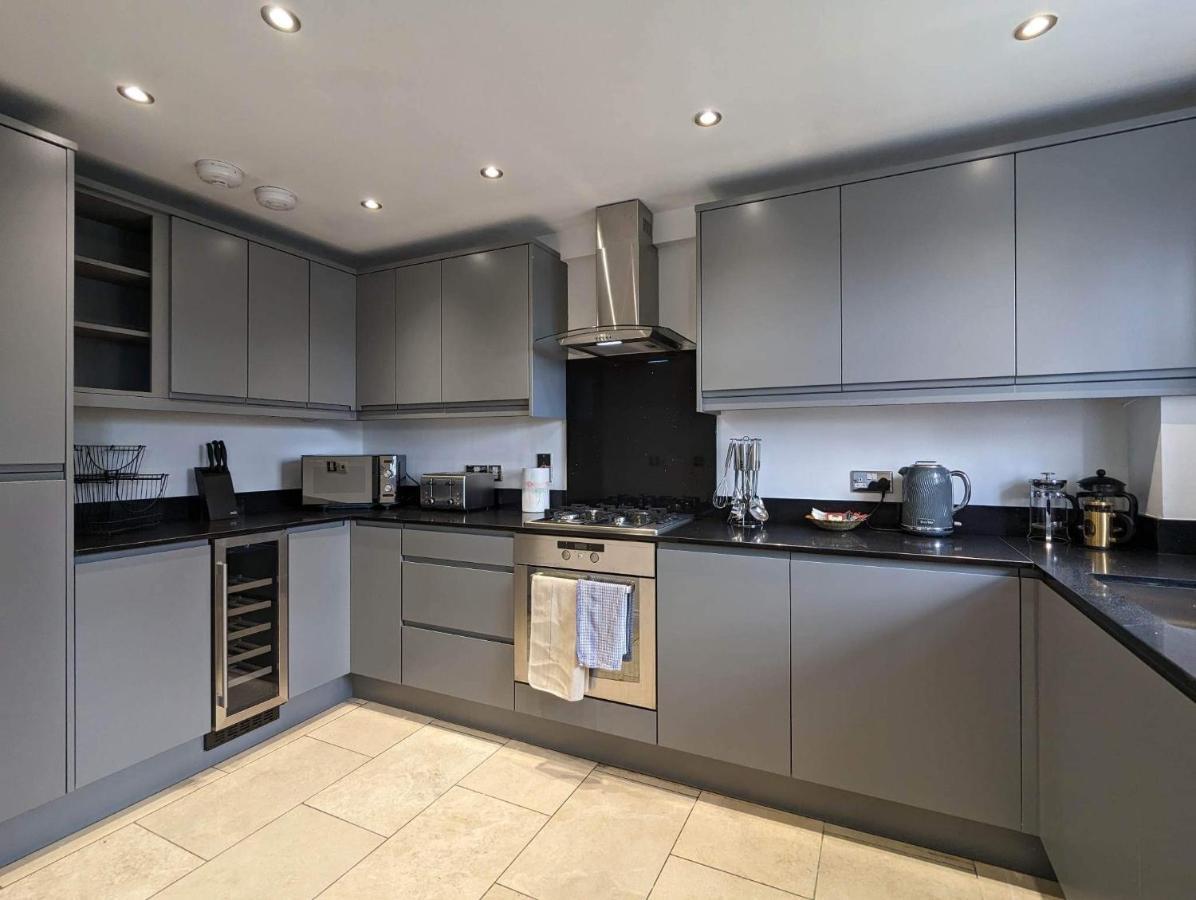 Villa Kirkwood Drive Durham Esterno foto