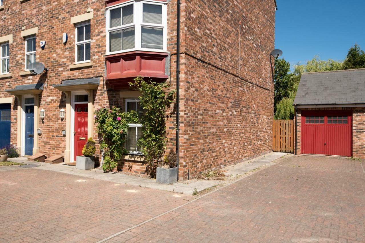 Villa Kirkwood Drive Durham Esterno foto